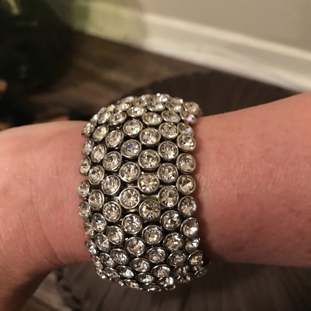 Ann Taylor rhinestone bracelet